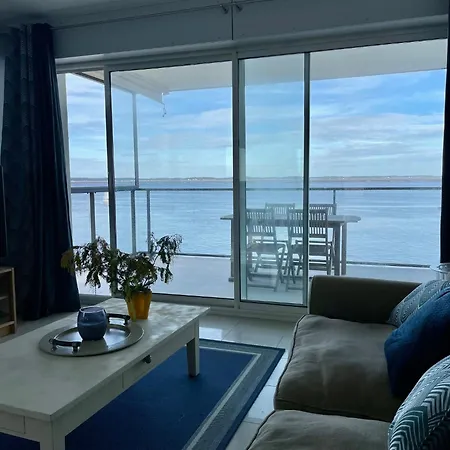 Les Pieds Dans L'eau Apartment Arcachon